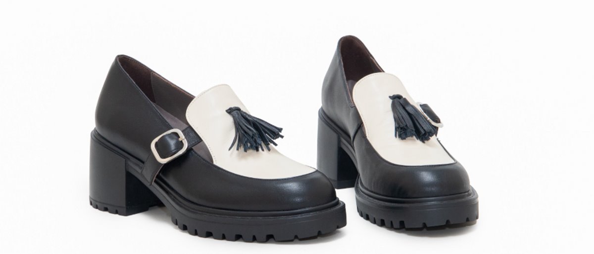 loafers ασπρόμαυρα vavoulas