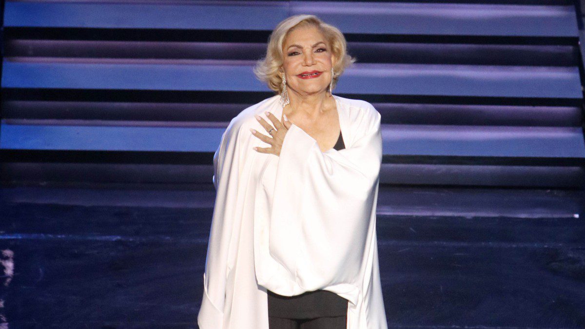 Η Μαρινέλλα πάνω στην σκηνή