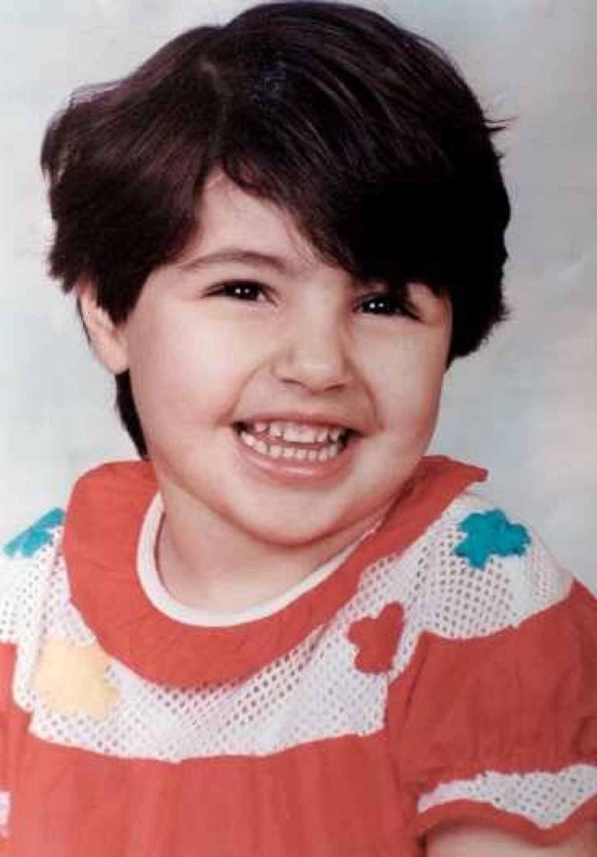 Η Έλενα Παπαρίζου παιδί