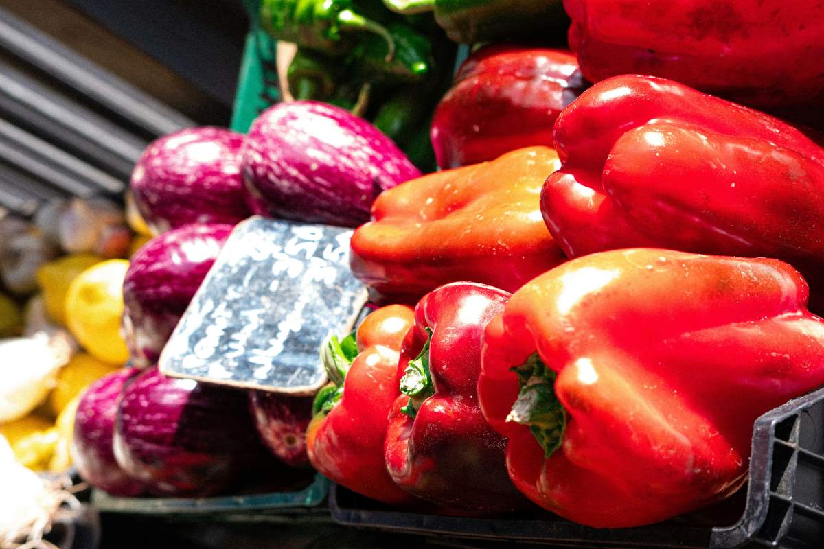 κόκκινες πιπεριές