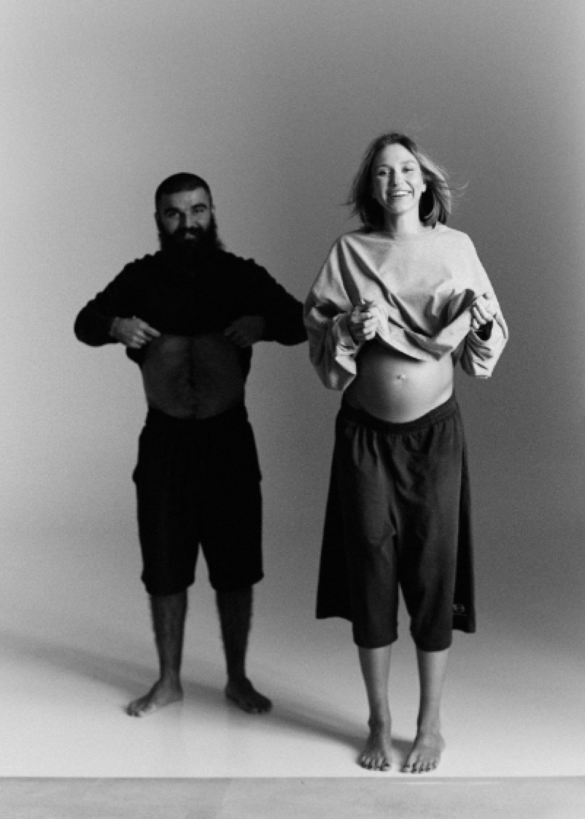 Ο Γιώργος Σαββίδης με την έγκυο σύζυγό του