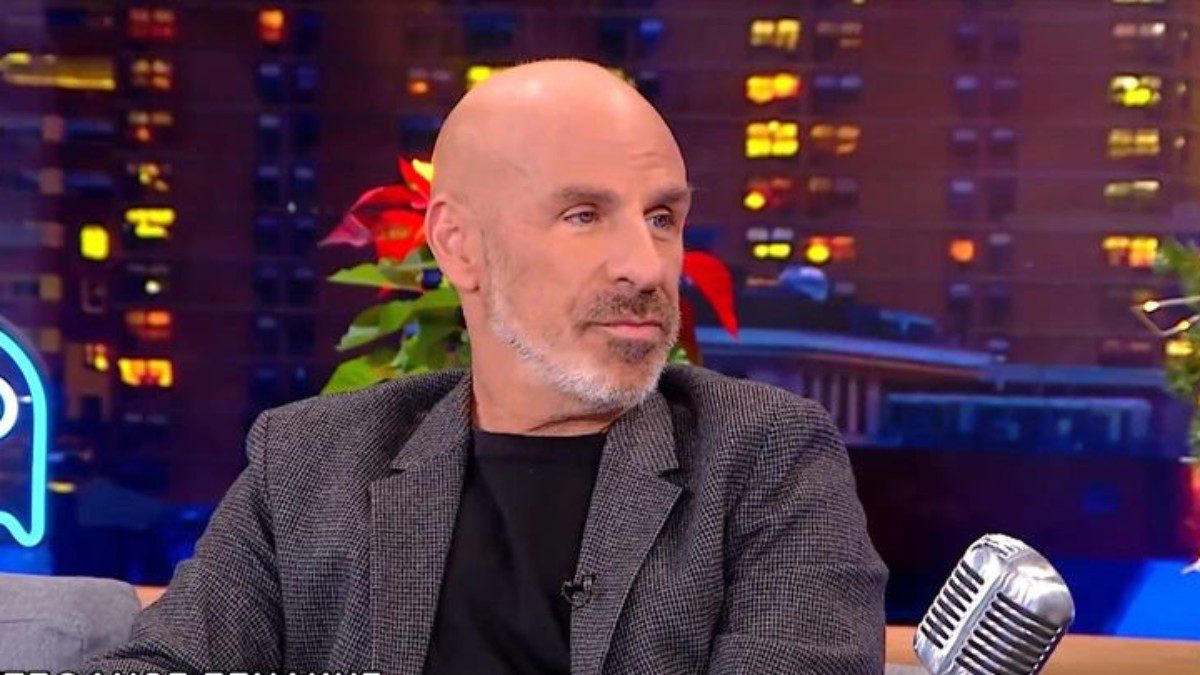 Συνέντευξη παραχώρησε ο Στέφανος Ξενάκης στον Γρηγόρη Αρναούτογλου