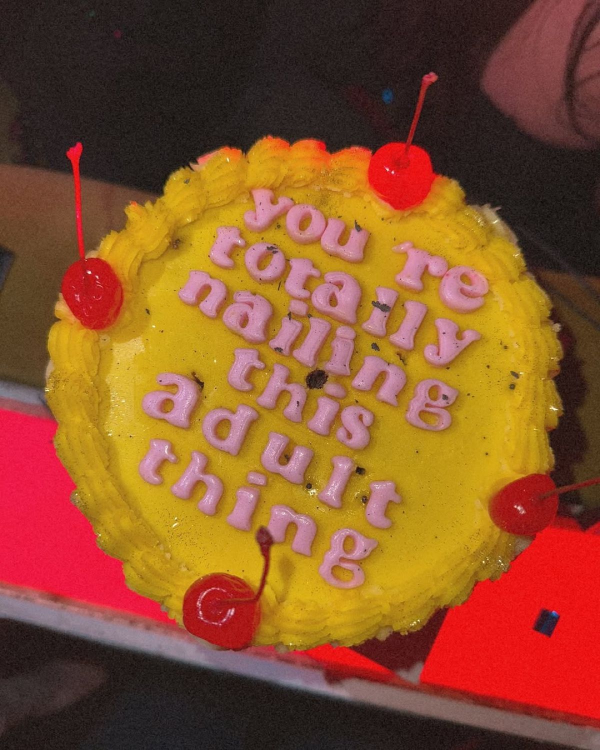 Η τούρτα γενεθλίων της Μαίρης Συνατσάκη