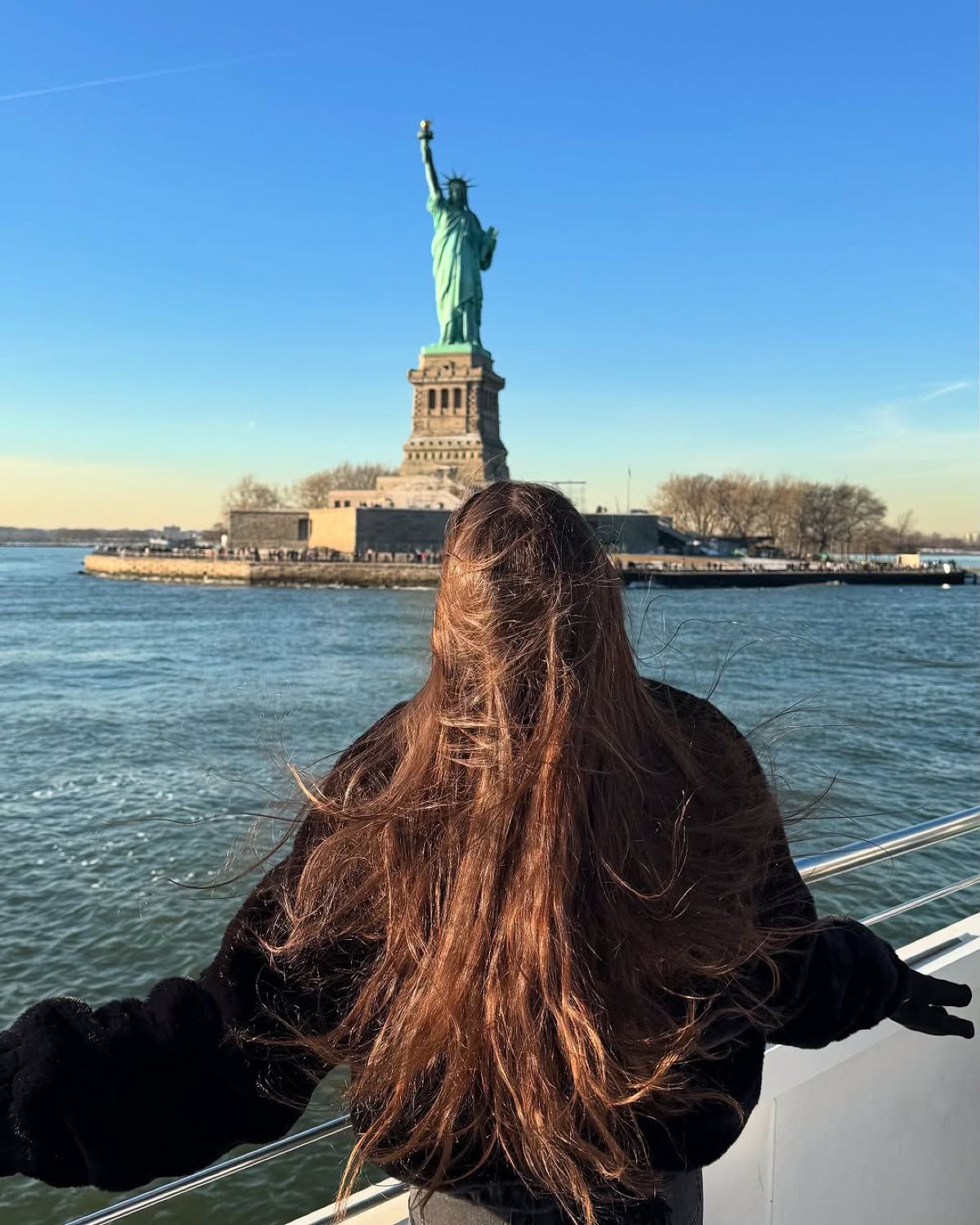 Το άγαλμα της Ελευθερίας και η κόρη του Τσιρίλο