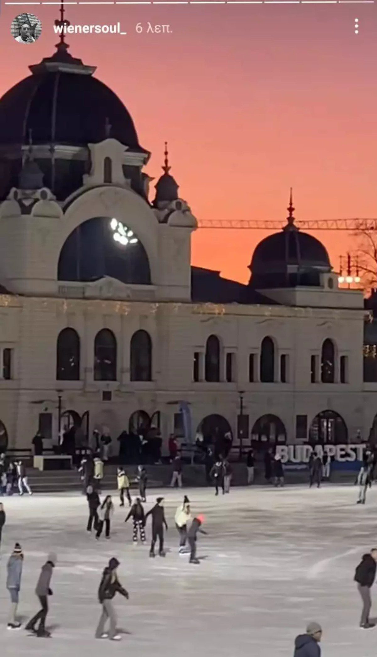 Ο Θάνος Χατζόπουλος στη Βουδαπέστη