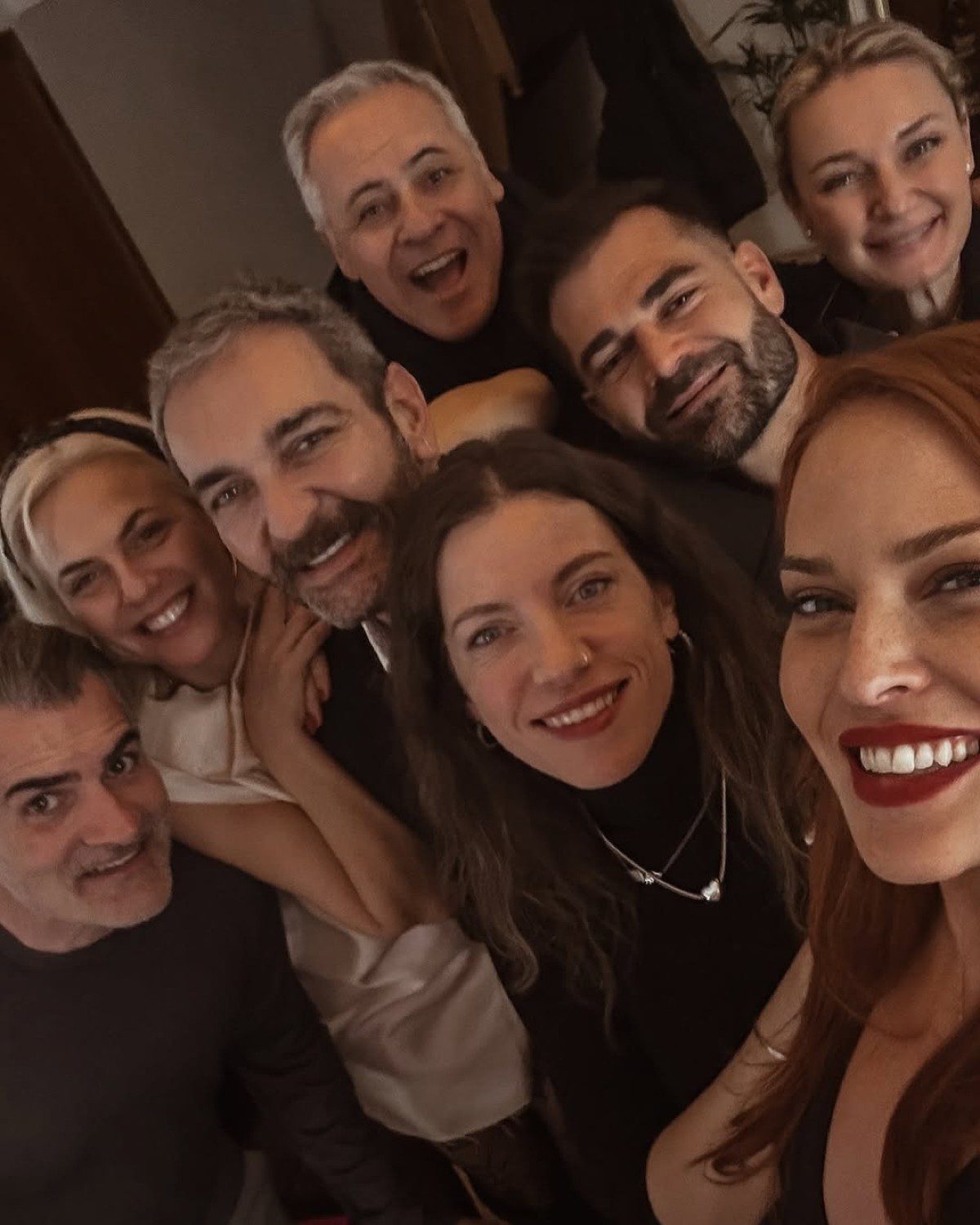 Η Σίσσυ Χρηστίδου και οι φίλοι της