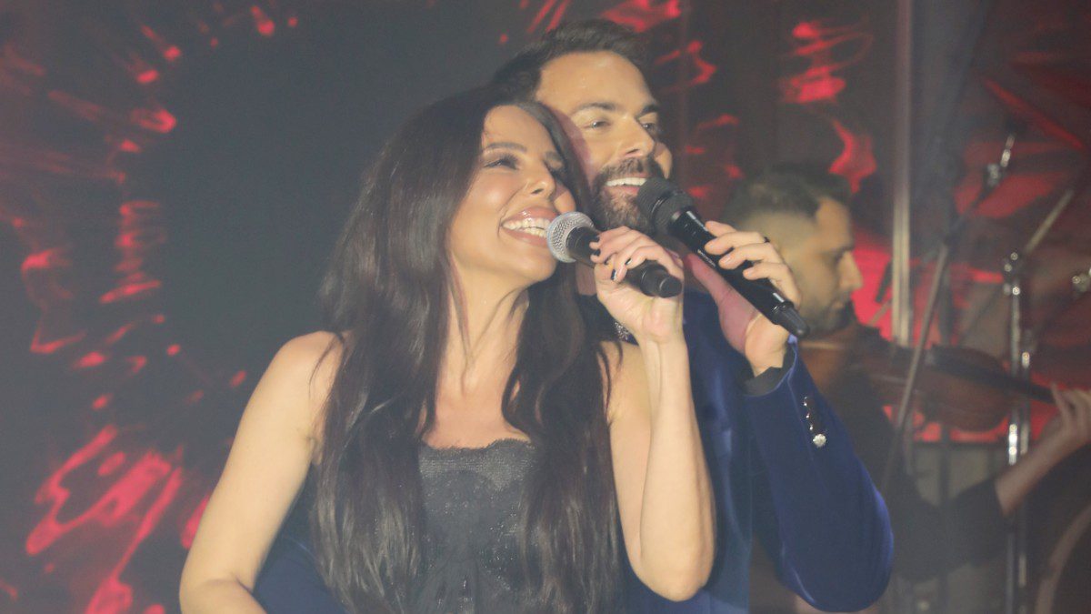 Η Κέλλυ Κελεκίδου και ο Ηλίας Βρεττός