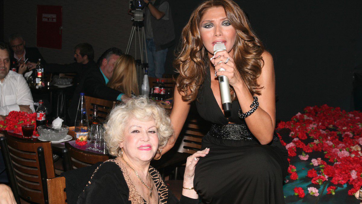 Καίτη Γκρέυ, Αγγελική Ηλιάδη