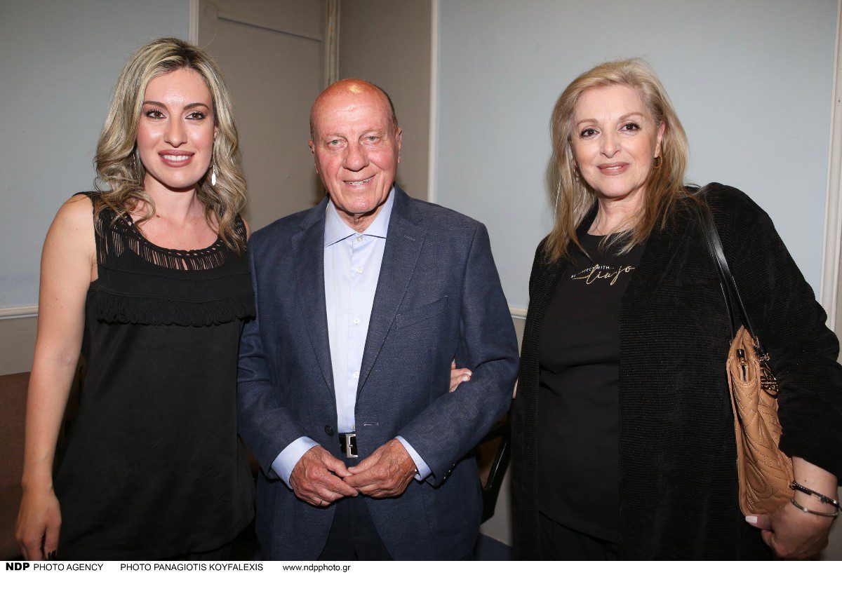 Μίμης Δομάζος, Ηώ Θεοδόρου, Πόπη Δομάζου