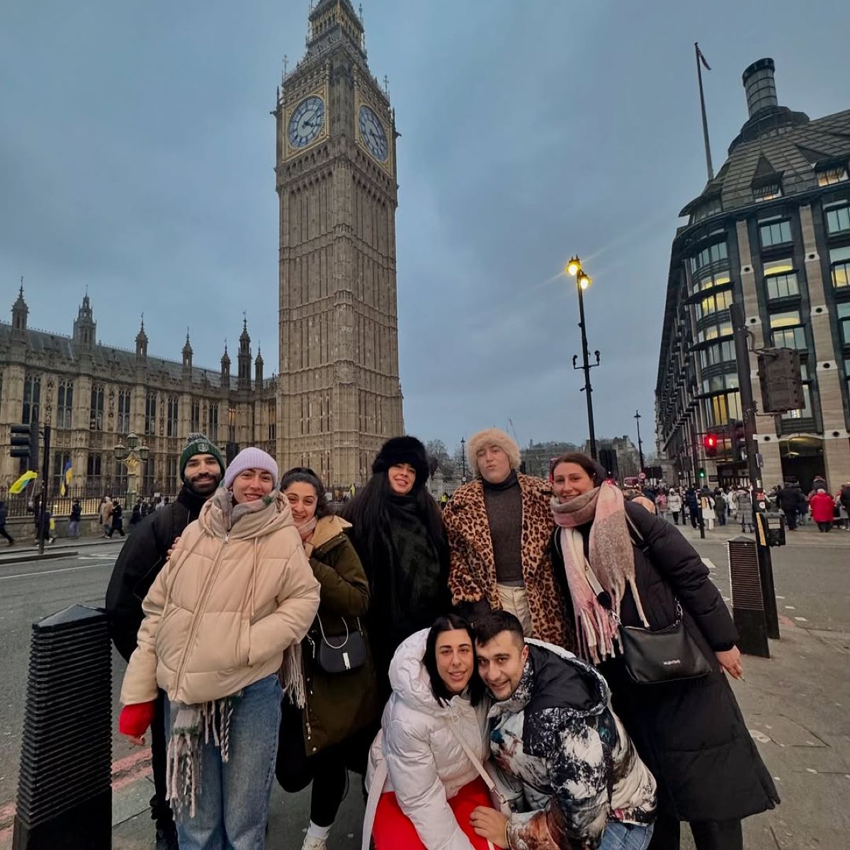 H Super Κική με την παρέα της στο Λονδίνο