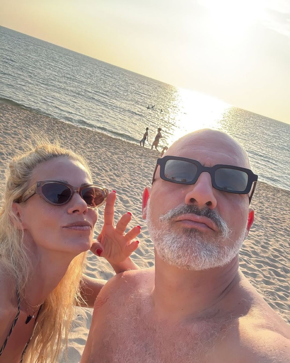 Ζέτα Μακρυπούλια, Νίκος Μουτσινάς