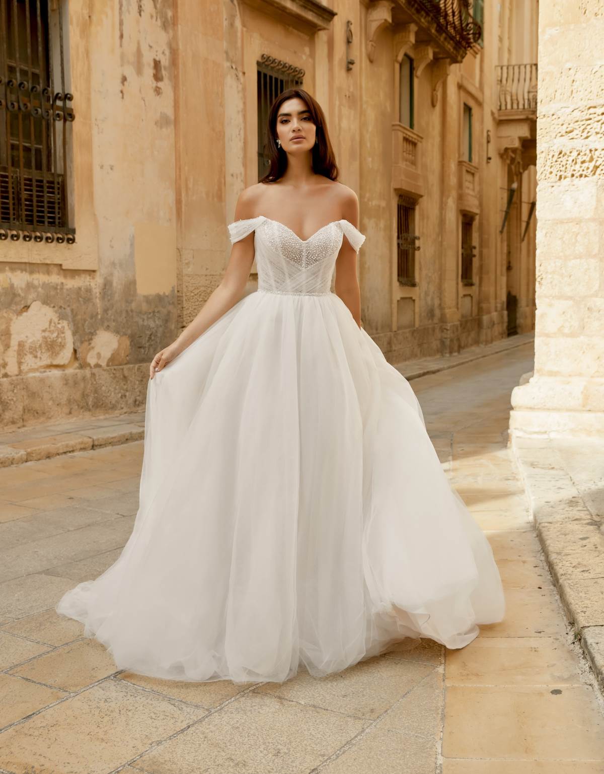 νυφικό justin alexander