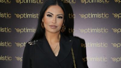 Η Δήμητρα Αλεξανδράκη σε δημόσια έξοδο.