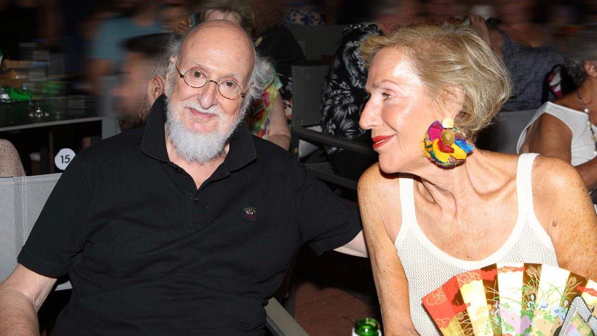 Η Αυτοβιογραφία τοπυ Διονύση Σαββόπουλου