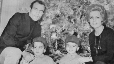 Δομάζος Μοσχολιού με την οικογένειά τους