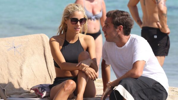 Η Δούκισσα Νομικού και ο Δημήτρης Θεοδωρίδης στις διακοπές τους.