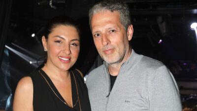 Η Έλενα Παπαρίζου και ο σύζυγος της, Ανδρέας Καψάλης.