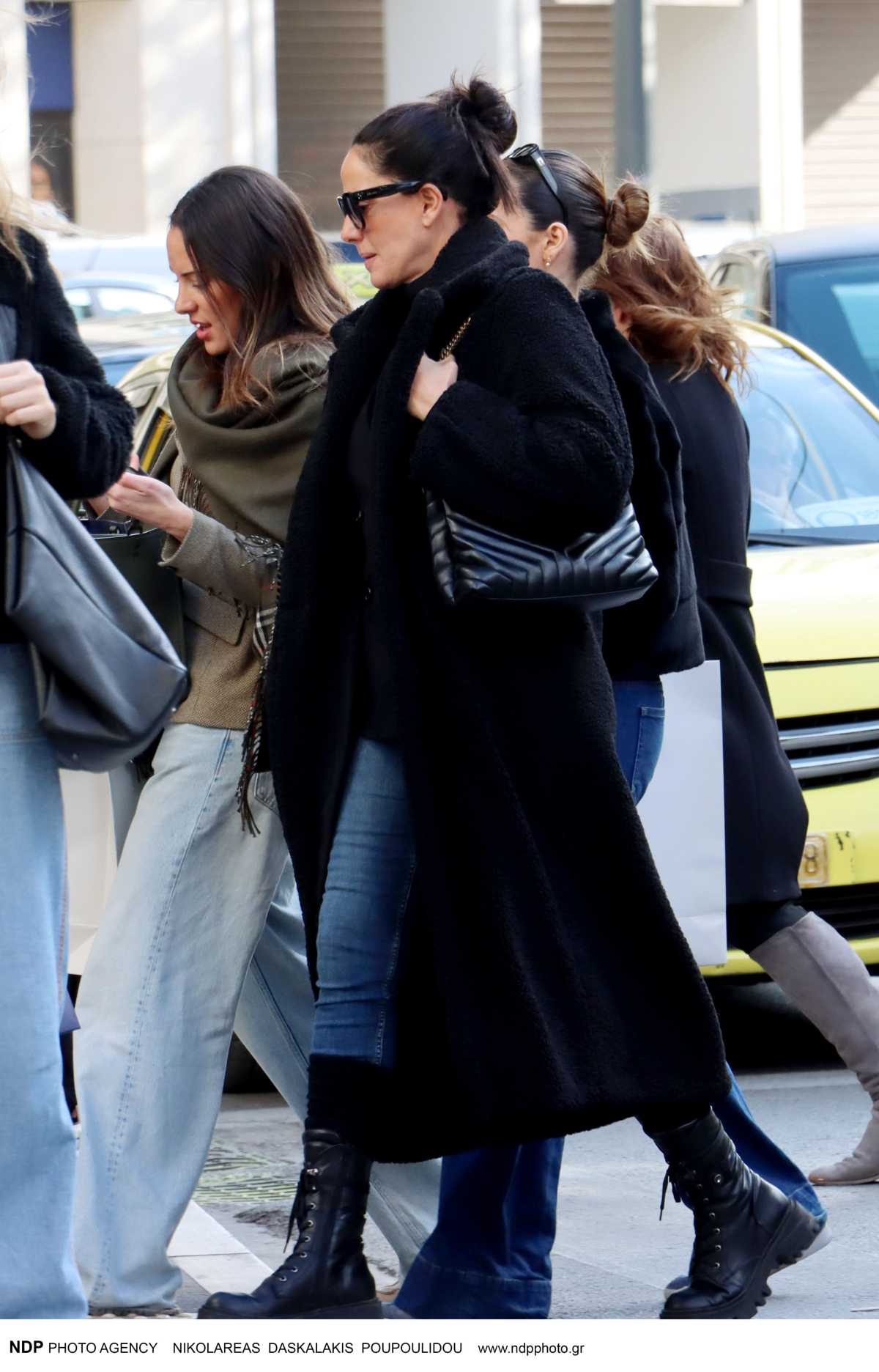 Η Εύη Αδάμ με την κόρη της