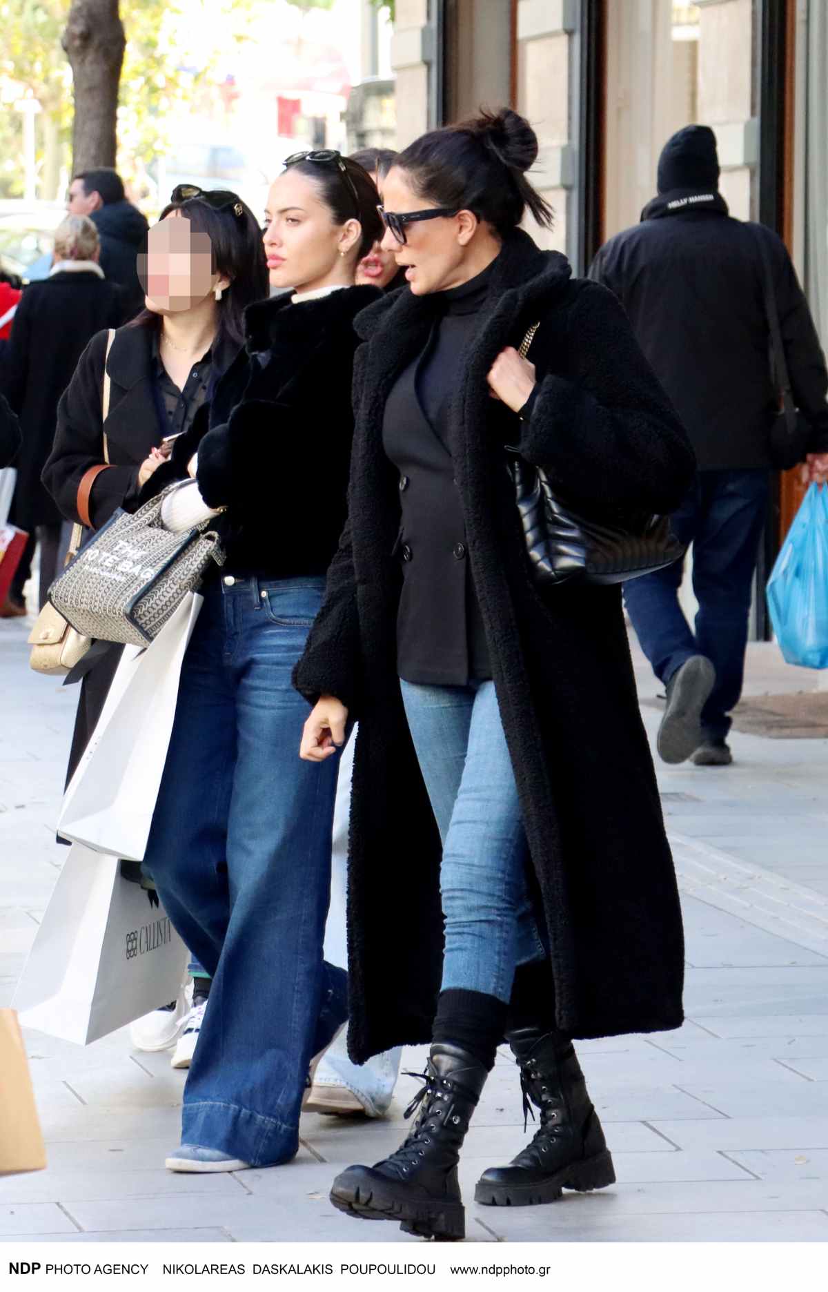 Η Εύη Αδάμ με την κόρη της