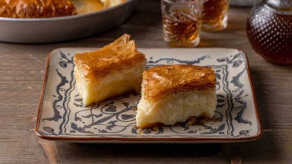 Γαλακτομπούρεκο