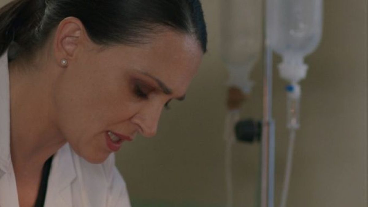 Πρωταγωνίστριας της σειράς Η Παραλία