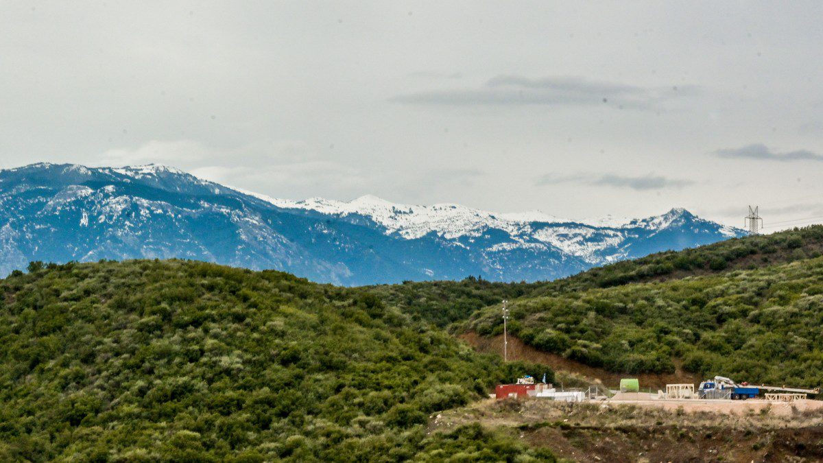 Βουνά με χιόνια