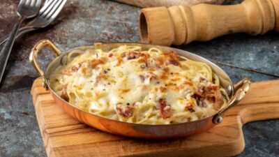 Η Καρμπονάρα φούρνου του Γιώργου Τσούλη