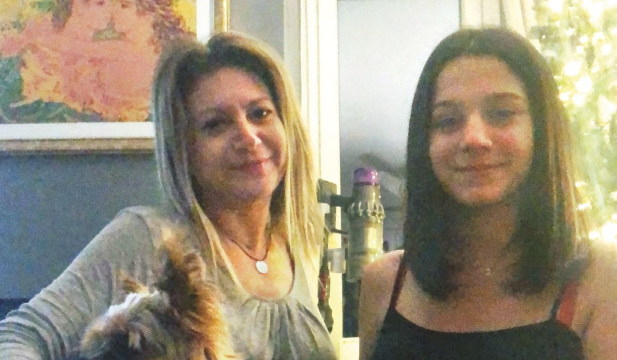 Η Μαρία Καρυστιανού με την κόρη της Μάρθη