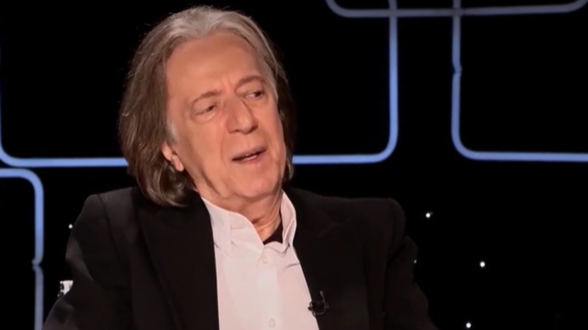 Ο Κώστας Τουρνάς στο πλατό του Στιγμές