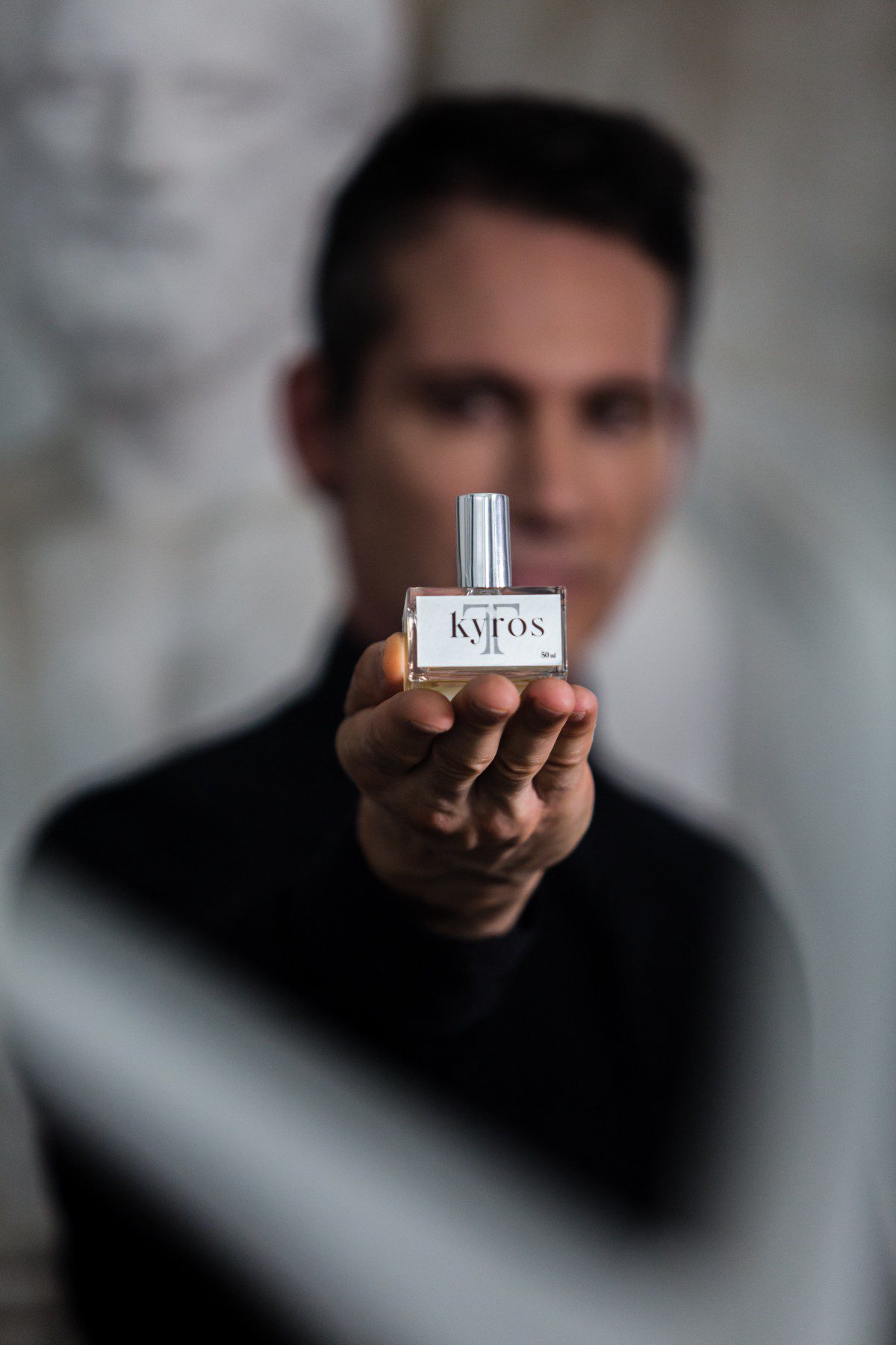 Το Kyros είναι έντονο και ανατολίτικο