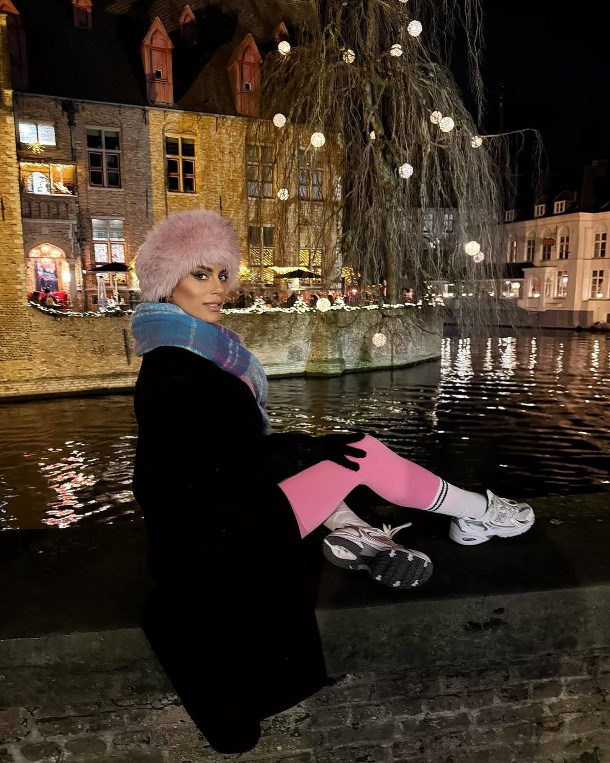 Η Μαρία Αντωνά στο ταξίδι της στην Μπριζ