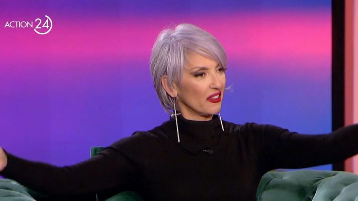 Η Ματθίλδη Μαγγίρα στο πλατό του Καλύτερα Αργά