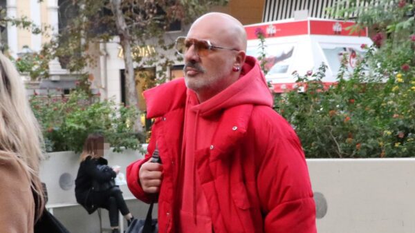 Ο Νίκος Μουτσινάς