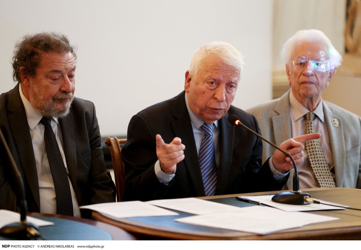 Δημήτρης Παπαγεωργίου, Κωνσταντίνος Μουτζούρης, Σταμάτης Κριμιζής