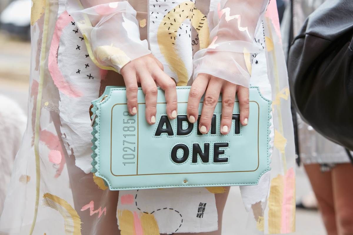 fashion items με pastel χρώματα