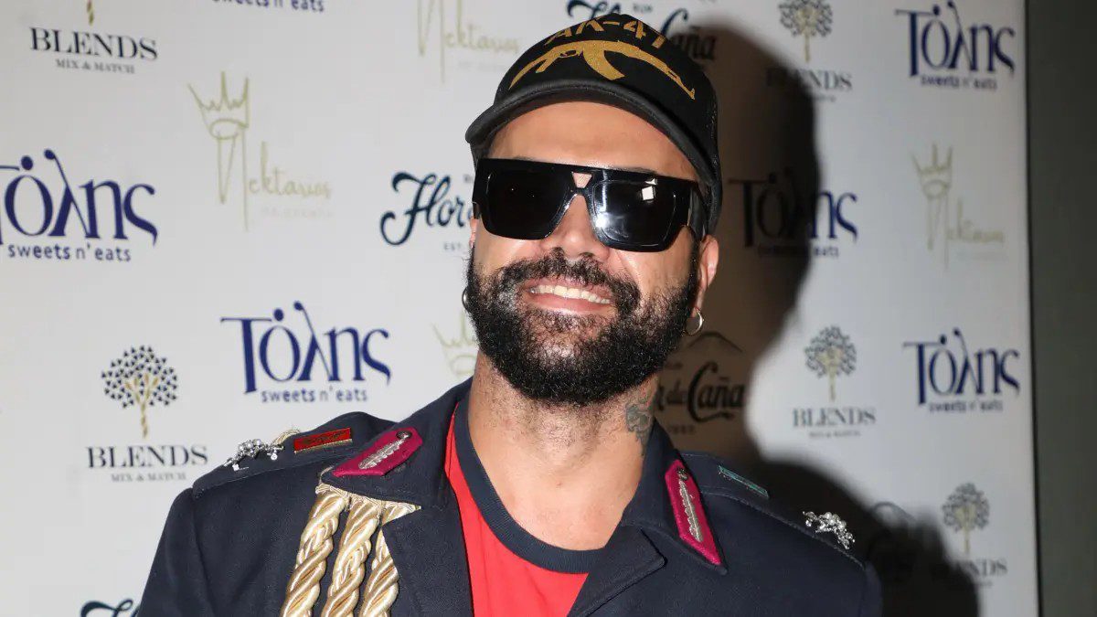 Ο Περικλής Κονδυλάτος κάνει δηλώσεις