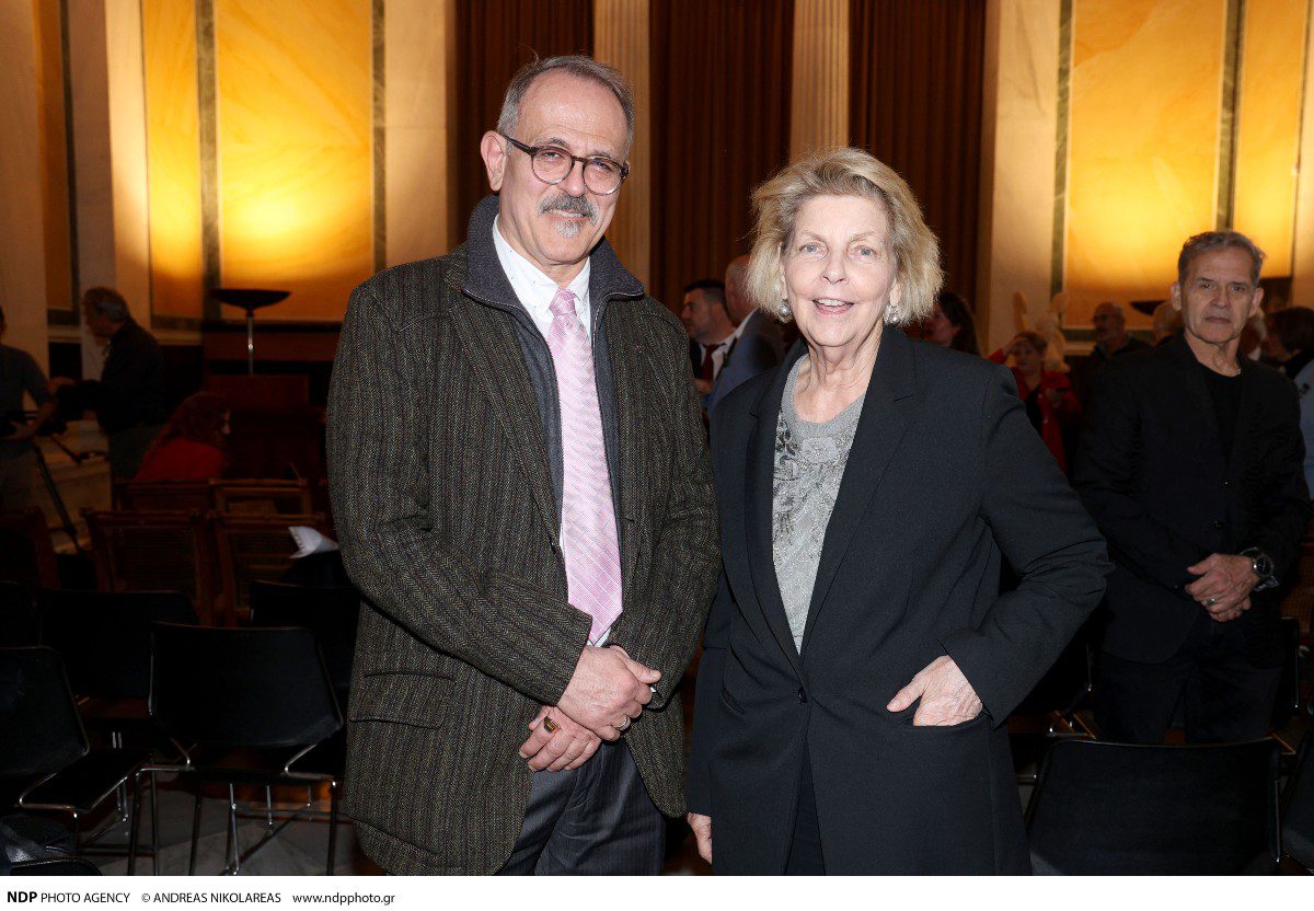 Μανώλης Πλειώνης, Αλεξάνδρα Λασκαρίδη Βοβολίνη