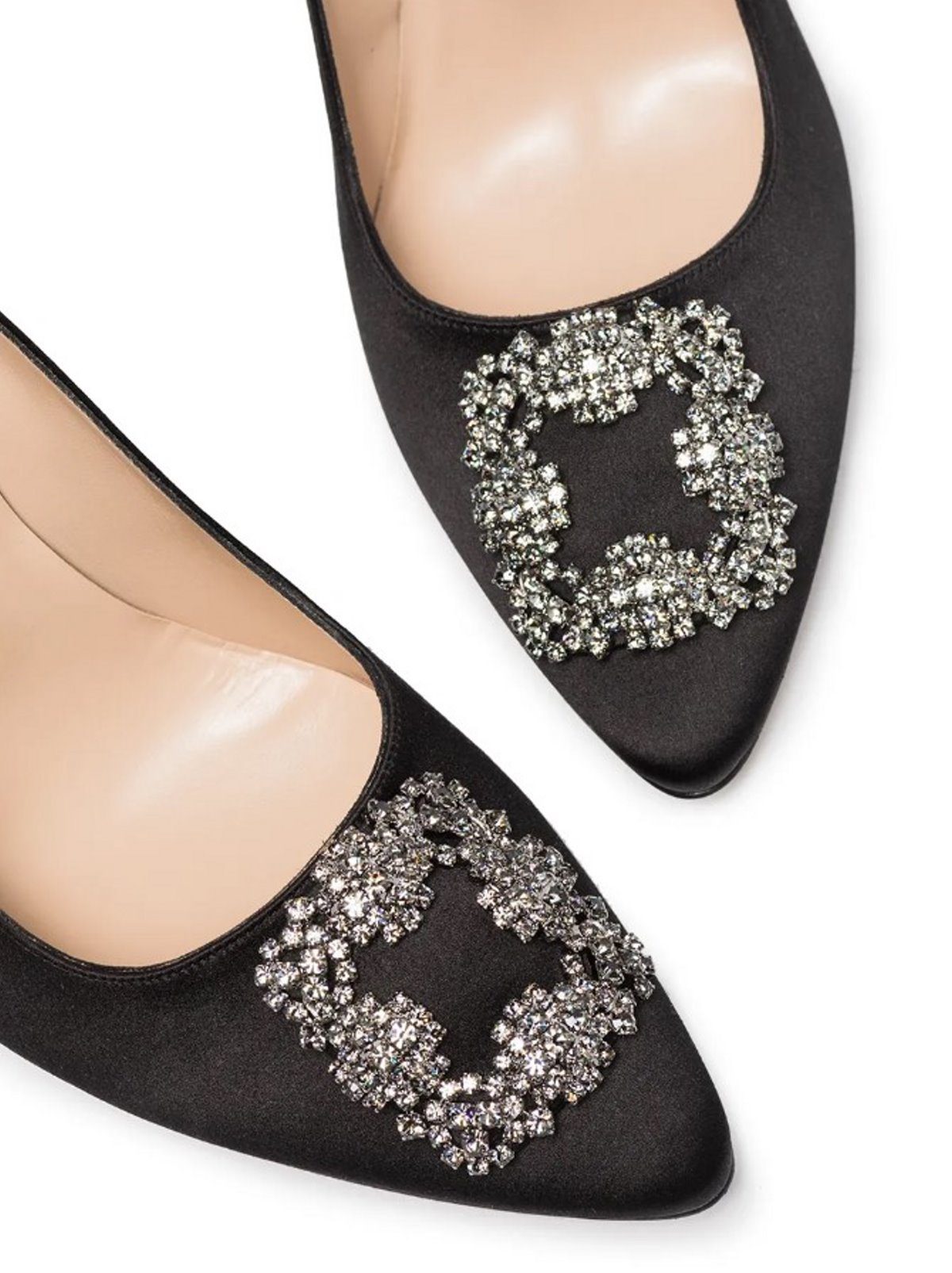 μαύρες γόβες manolo blahnik