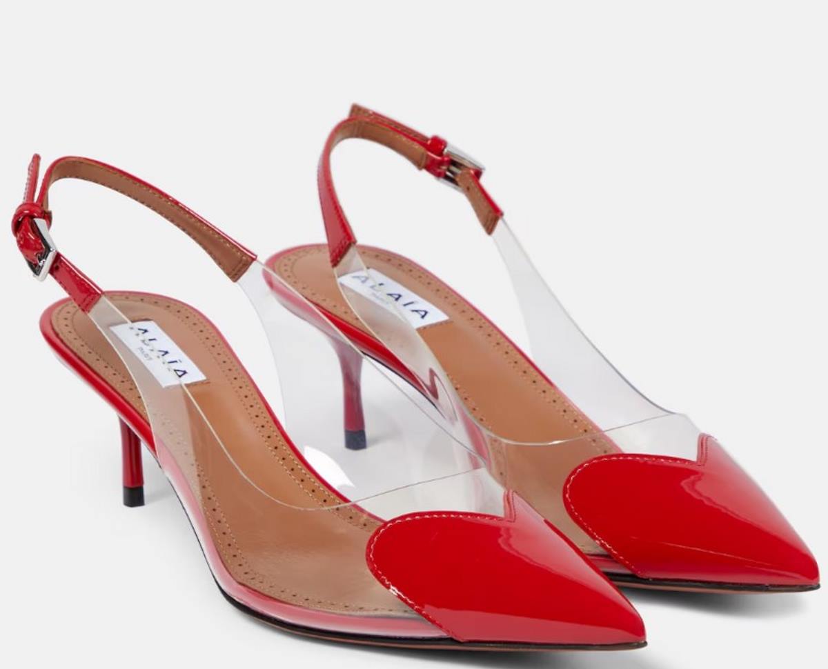 κόκκινες γόβες με διαφάνεια