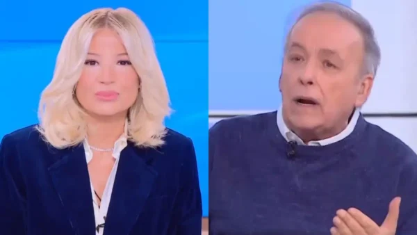 Διάλογος μεταξύ Ανδρέα Μικρούτσικου - Φαίης Σκορδά