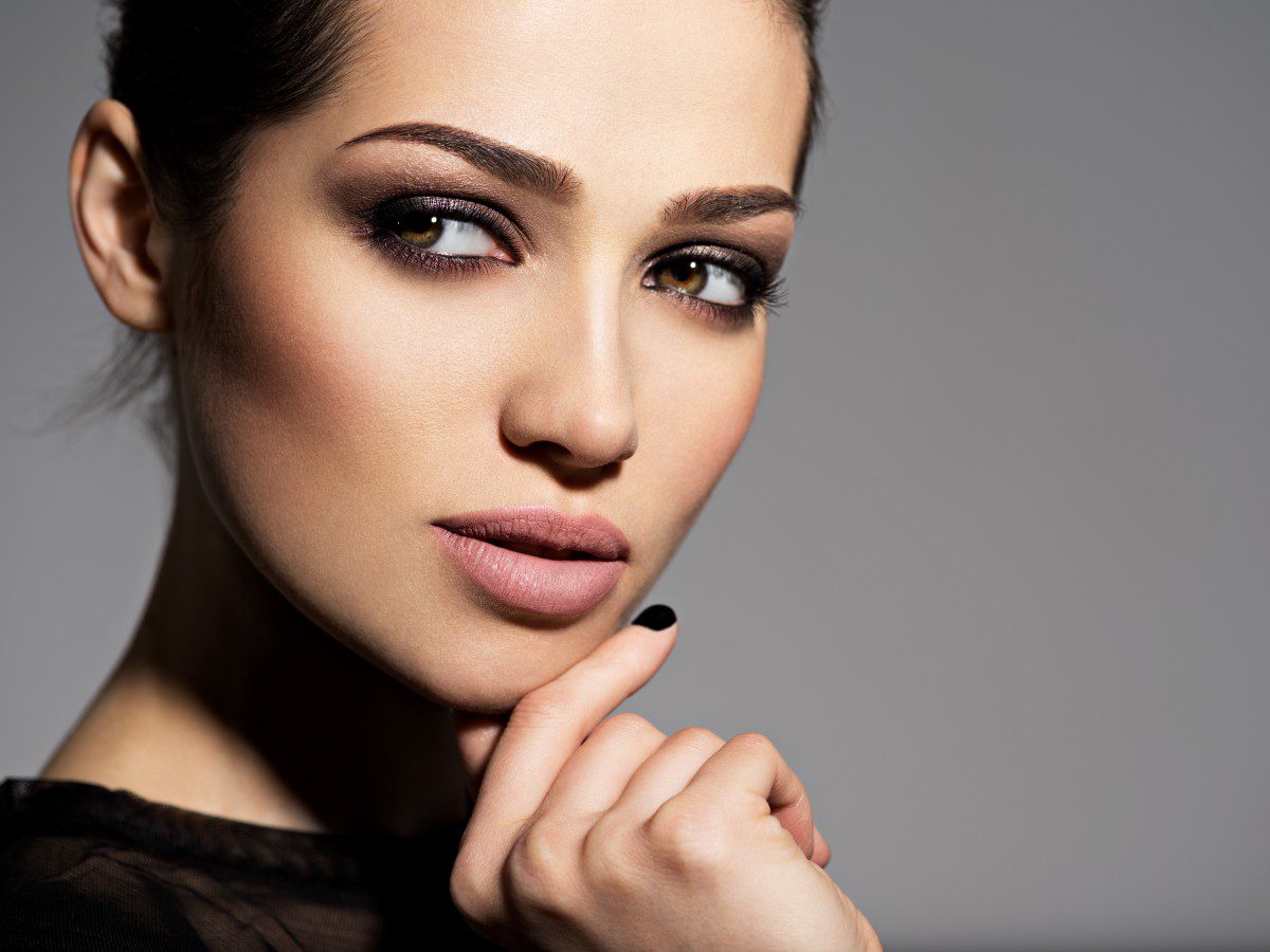 Αυτό το μολύβι της Essence προσφέρει μακρά διάρκεια και κοστίζει λιγότερο από 2 ευρώ