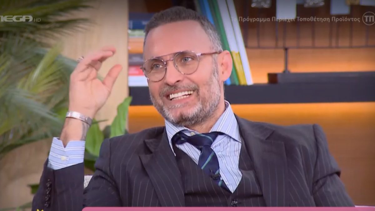 Ο Σπύρος Πωρος στο πλατό του mega