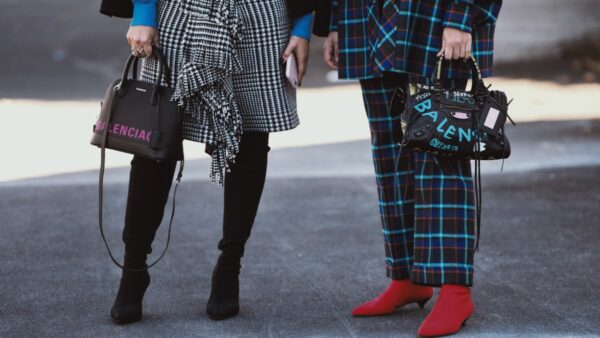 H τσάντα του 2025 στο street style