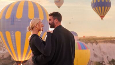 Ο Δημήτρης Αλεξάνδρου και η Ιωάννα Τούνη στην Καππαδοκία.