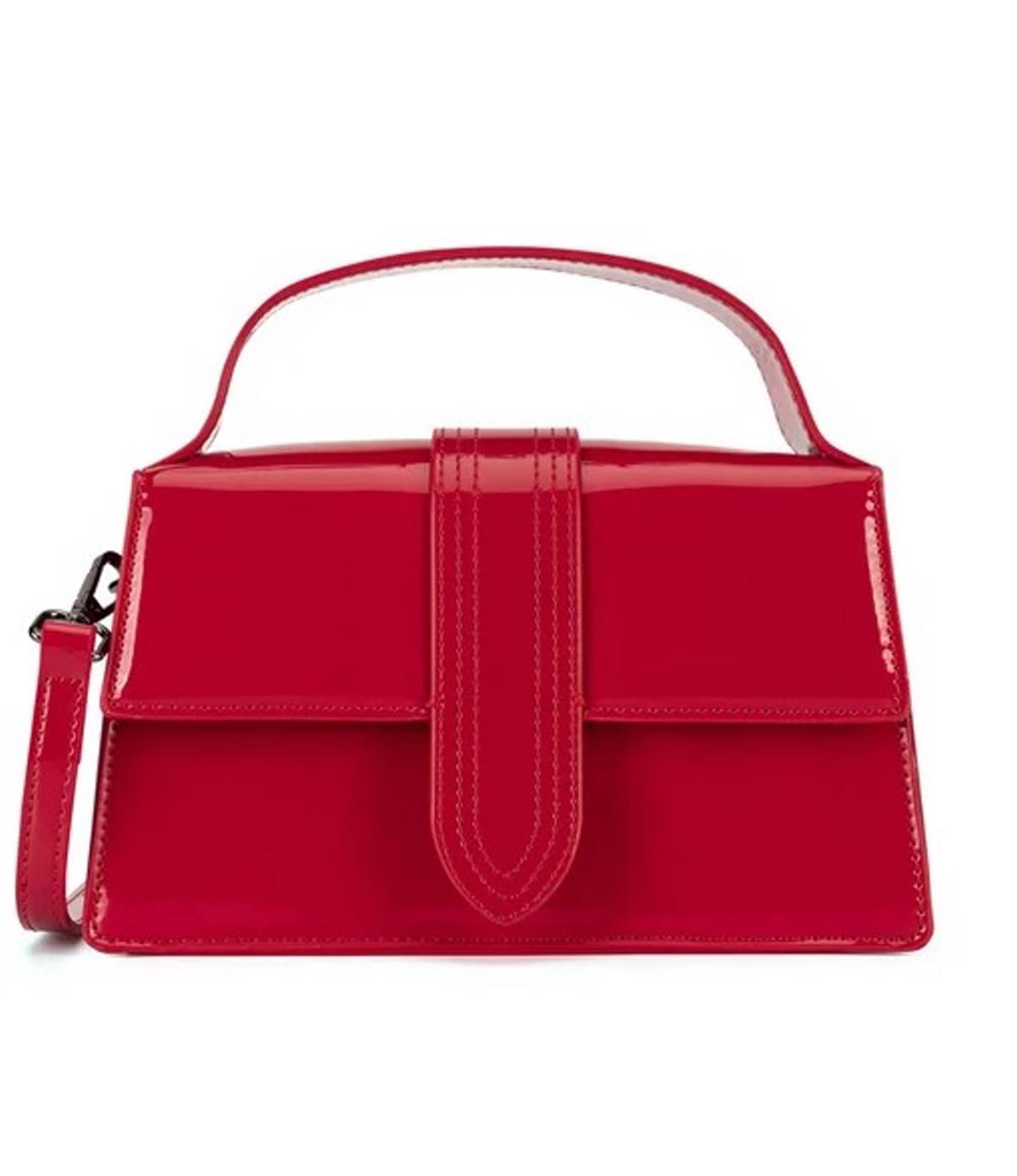 κόκκινη μικρή τσάντα