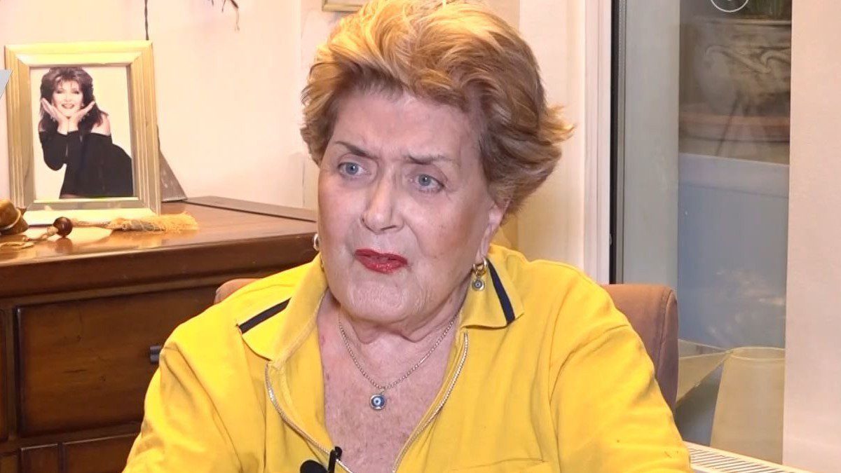 Η Βάσια Τριφύλλη πάλεψε με τον καρκίνο 
