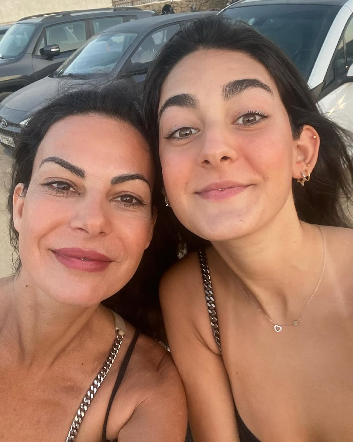 Η Εύη Βατίδου με την κόρη της