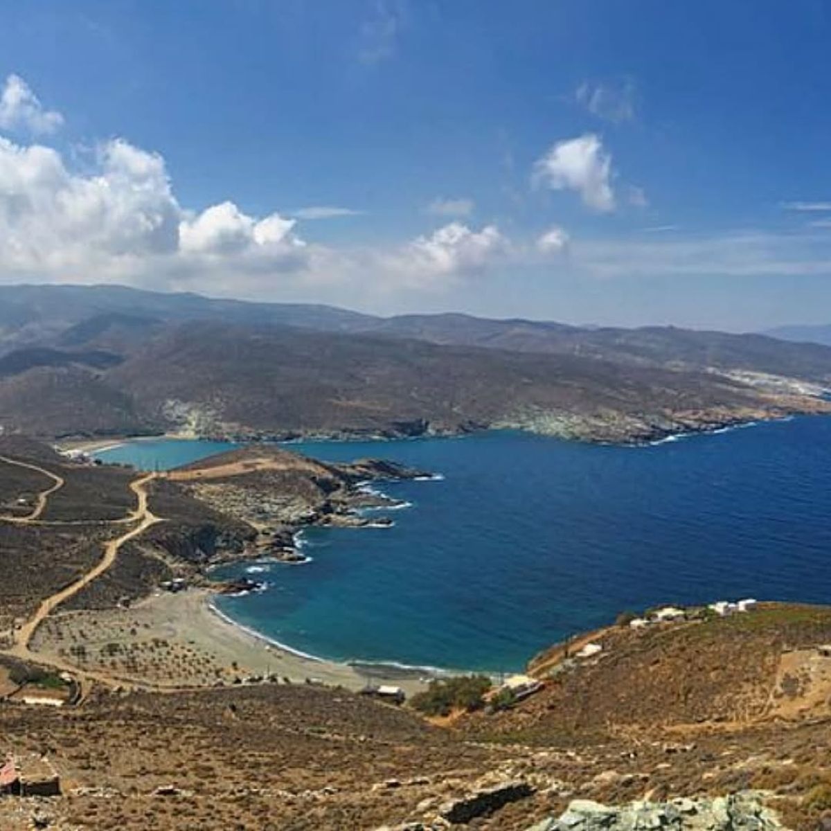 Παραλία της Τήνου