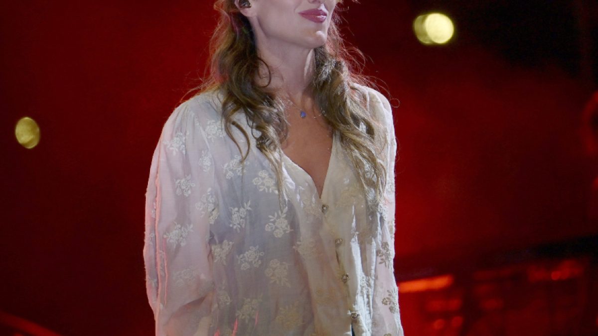 Κομμένη φωτογραφία της Παυλίνας Βουλγαράκη