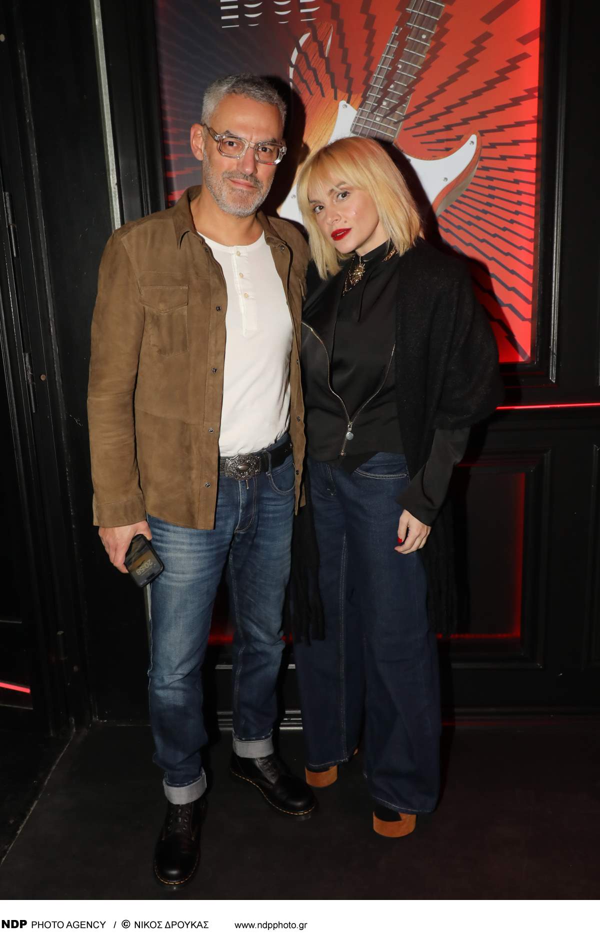 Πέδιλα με καλσόν φόρεσε η Ελεωνόρα Ζουγανέλη